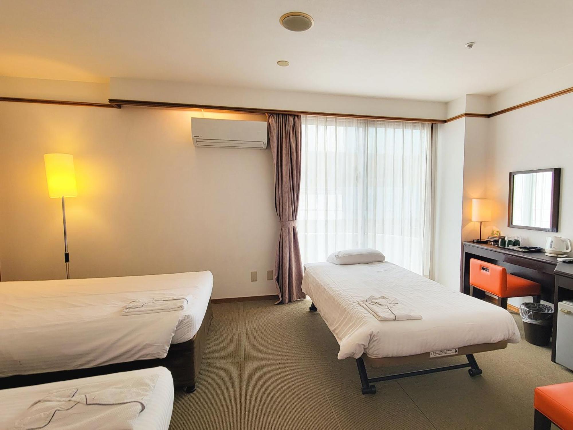 Hotel City Court Naha Exterior photo